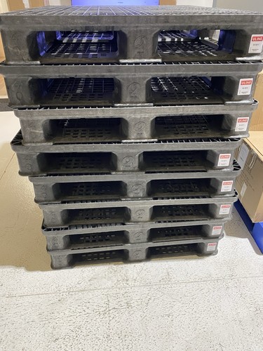 Used plastic pallets 48 - pallets, 40